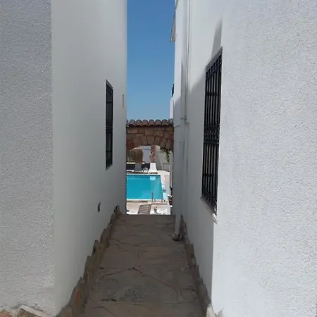 Dolphin Residences Yasemin 2 Апартаменты